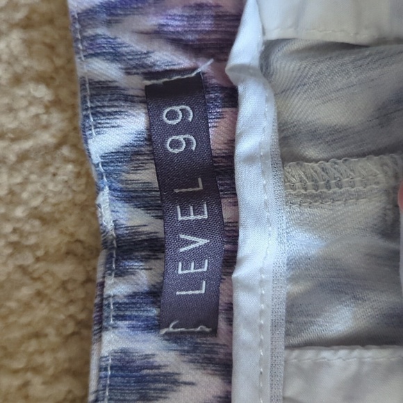 Level 99 Cindie Linen Blend Shorts Size 31 - Picture 2 of 5